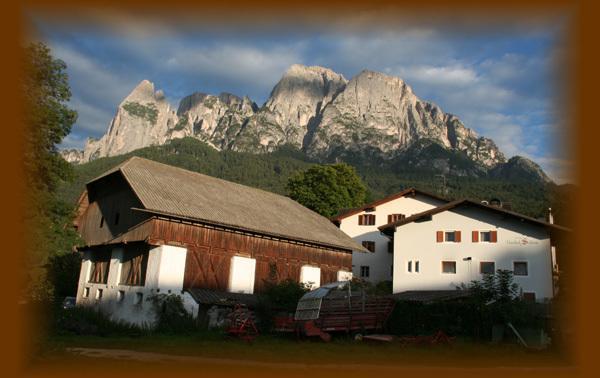 Gasthof Zum Schlern Fiè Zewnętrze zdjęcie
